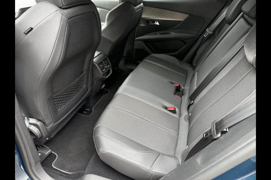 Peugeot 3008 1.2 Hybrid 136 GT