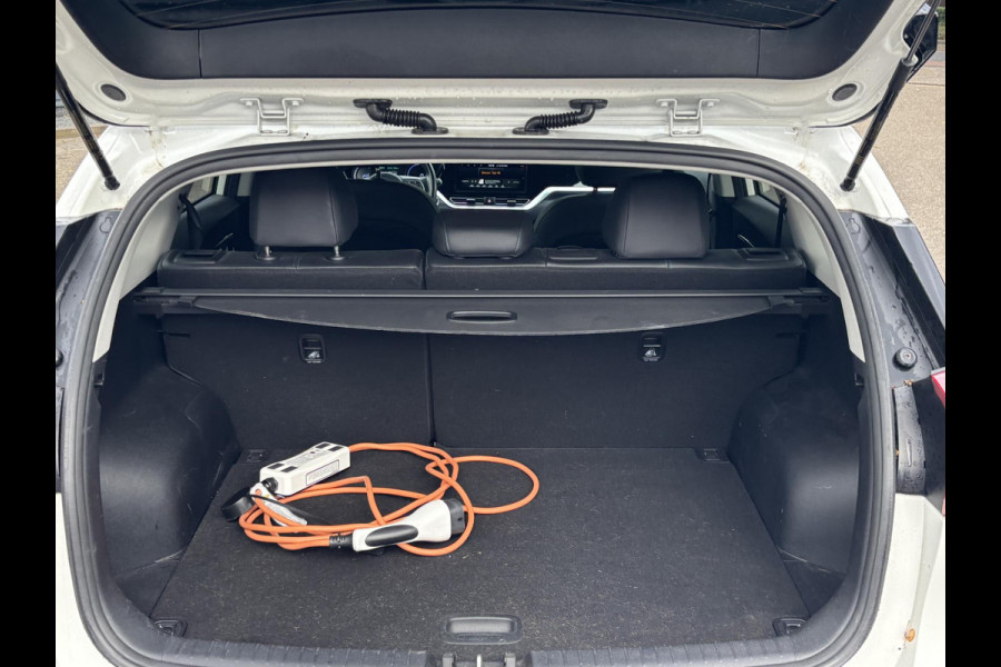 Kia e-Niro Edition 64 kWh SOH 100% | recent onderhoud bij Kia gehad | Rijklaar + 12 mnd BOVAG garantie |