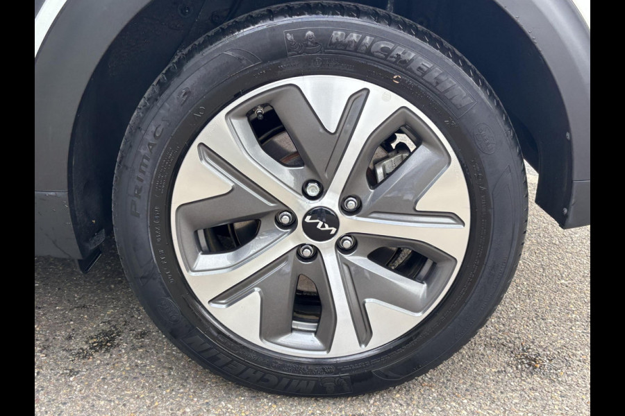 Kia e-Niro Edition 64 kWh SOH 100% | recent onderhoud bij Kia gehad | Rijklaar + 12 mnd BOVAG garantie |