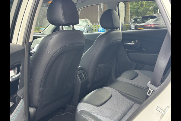 Kia e-Niro Edition 64 kWh SOH 100% | recent onderhoud bij Kia gehad | Rijklaar + 12 mnd BOVAG garantie |