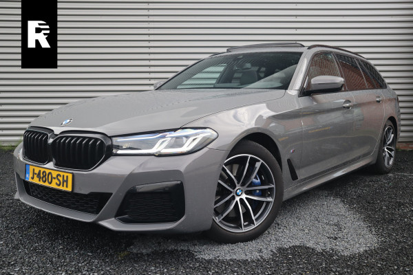 BMW 5 Serie Touring 530i High Executive M-Sport Bernina Grau / Pano / Camera / Laser