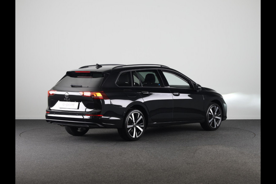 Volkswagen GOLF Variant Life Edition 1.5 eTSI 85 kW / 116 pk Variant 7 ver | Achteruitrijcamera | Keyless start | Carplay | Navigatie | Stoelverwarming |
