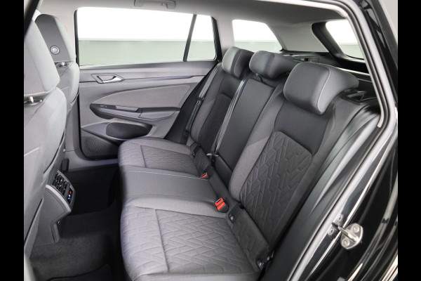 Volkswagen GOLF Variant Life Edition 1.5 eTSI 85 kW / 116 pk Variant 7 ver | Achteruitrijcamera | Keyless start | Carplay | Navigatie | Stoelverwarming |