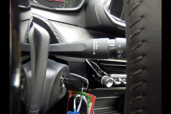Peugeot 208 1.2 PureTech Active I Navigatie I Airco I