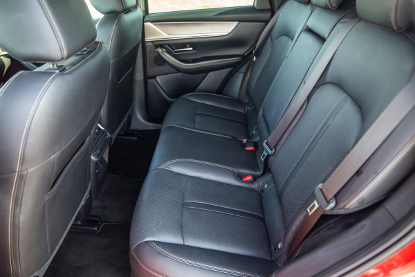 Mazda CX-60 2.5 e-SkyActiv PHEV Exclusive-Line CARPLAY / LEDER / ADAPTIVE CRUISE / NAVI / TREKHAAK