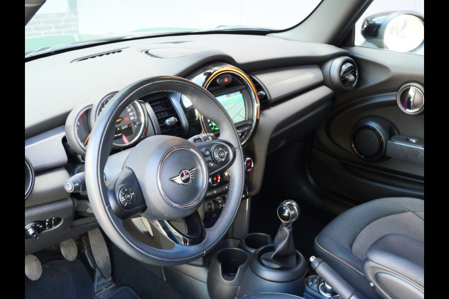 MINI Cooper 1.5 CHILI EDITION | NAVIGATIE | KEYLESS | LED | CRUISE | UNION JACK | APK 9-2027!!