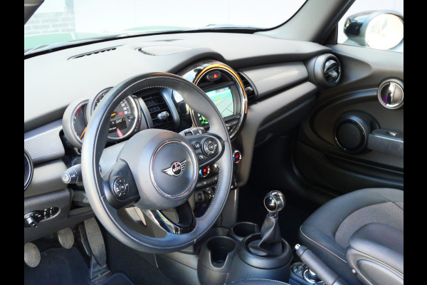 MINI Cooper 1.5 CHILI EDITION | NAVIGATIE | KEYLESS | LED | CRUISE | UNION JACK | APK 9-2027!!