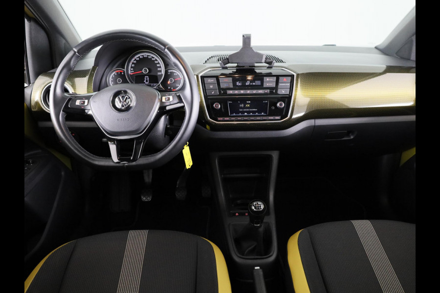 Volkswagen up! 1.0 TSI BMT high up! 90 PK | Panoramadak | 17 Inch | Cruise Control | Multistuurwiel