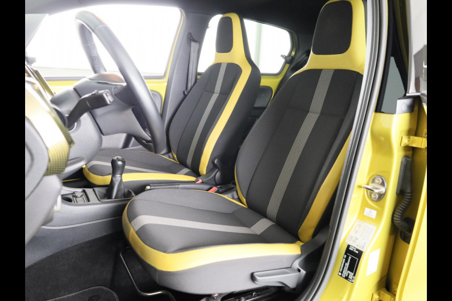 Volkswagen up! 1.0 TSI BMT high up! 90 PK | Panoramadak | 17 Inch | Cruise Control | Multistuurwiel