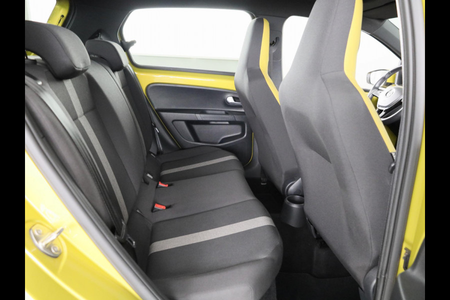 Volkswagen up! 1.0 TSI BMT high up! 90 PK | Panoramadak | 17 Inch | Cruise Control | Multistuurwiel