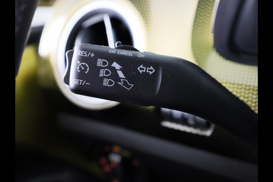 Volkswagen up! 1.0 TSI BMT high up! 90 PK | Panoramadak | 17 Inch | Cruise Control | Multistuurwiel
