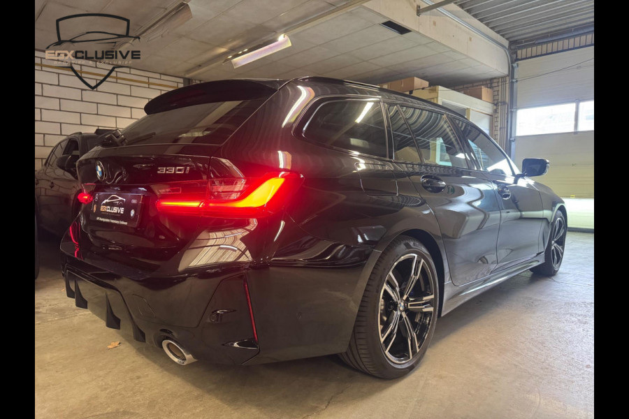 BMW 3 Serie Touring 330i M Pakket/Led/Widescreen/Camera