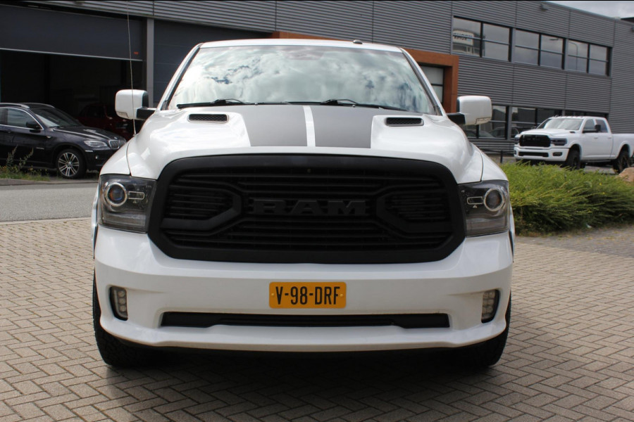 Dodge Ram 1500 Sport 5.7 V8 4x4 Crew Cab LPG 6 persoons Jagermeister