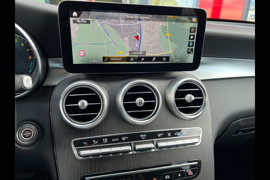 Mercedes-Benz GLC 300e 4MATIC