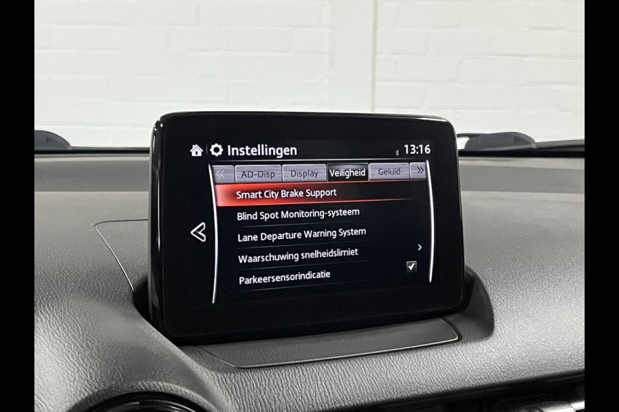 Mazda CX-3 2.0 SkyActiv-G GT-M | Cruise-/Climate control | Stoelverwarming | Navigatie | Head-up display
