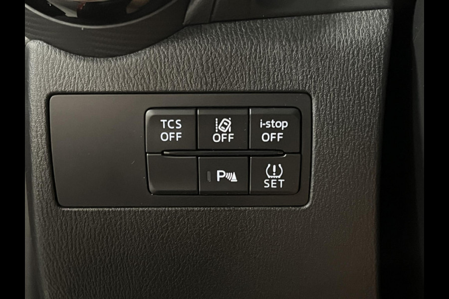 Mazda CX-3 2.0 SkyActiv-G GT-M | Cruise-/Climate control | Stoelverwarming | Navigatie | Head-up display