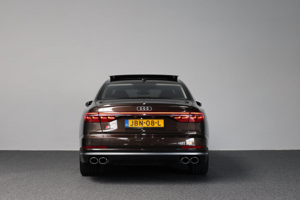 Audi S8 4.0 TFSI Quattro 571+PK BTW/ACHTERASBEST/KERAMISCH/B&O/SOFT/PANO/LEDER+MASSAGE/21" LMV/360 CAM/ACC/ECC/12 MND GARANTIE!
