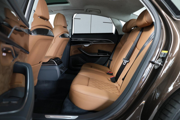 Audi S8 4.0 TFSI Quattro 571+PK BTW/ACHTERASBEST/KERAMISCH/B&O/SOFT/PANO/LEDER+MASSAGE/21" LMV/360 CAM/ACC/ECC/12 MND GARANTIE!