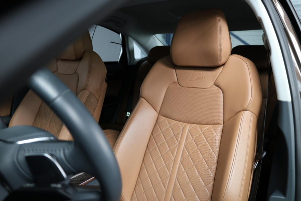 Audi S8 4.0 TFSI Quattro 571+PK BTW/ACHTERASBEST/KERAMISCH/B&O/SOFT/PANO/LEDER+MASSAGE/21" LMV/360 CAM/ACC/ECC/12 MND GARANTIE!
