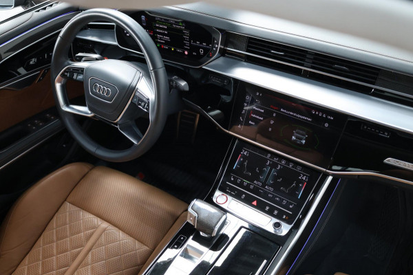 Audi S8 4.0 TFSI Quattro 571+PK BTW/ACHTERASBEST/KERAMISCH/B&O/SOFT/PANO/LEDER+MASSAGE/21" LMV/360 CAM/ACC/ECC/12 MND GARANTIE!