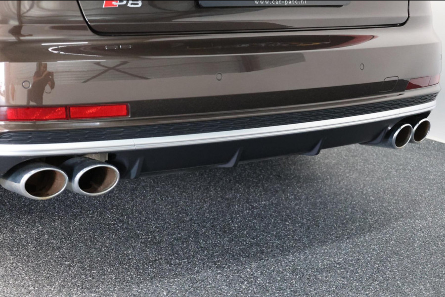 Audi S8 4.0 TFSI Quattro 571+PK BTW/ACHTERASBEST/KERAMISCH/B&O/SOFT/PANO/LEDER+MASSAGE/21" LMV/360 CAM/ACC/ECC/12 MND GARANTIE!