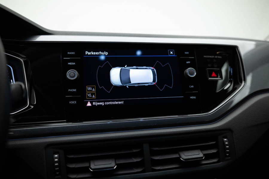 Volkswagen Polo 1.0 TSI Highline |Carplay|Park. sensoren|Stoelverwarming|