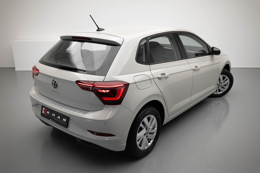Volkswagen Polo 1.0 TSI Highline |Carplay|Park. sensoren|Stoelverwarming|