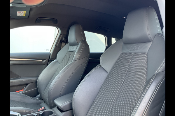 Audi A3 Sportback 30 TFSI (2xS-Line) S edition Carplay Trekhaak Uitstraling
