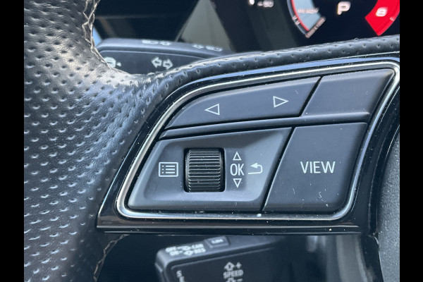 Audi A3 Sportback 30 TFSI (2xS-Line) S edition Carplay Trekhaak Uitstraling