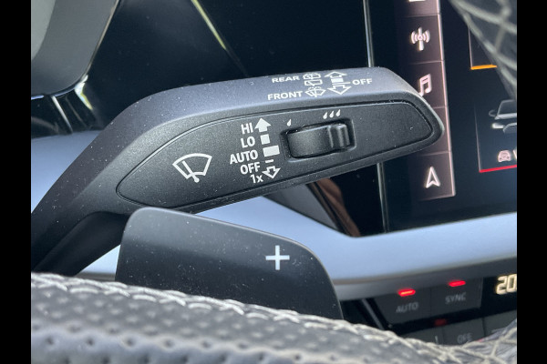 Audi A3 Sportback 30 TFSI (2xS-Line) S edition Carplay Trekhaak Uitstraling