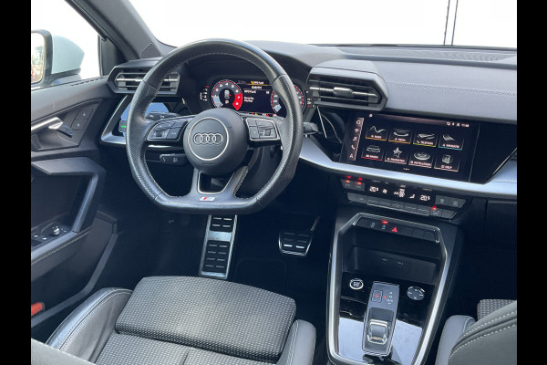 Audi A3 Sportback 30 TFSI (2xS-Line) S edition Carplay Trekhaak Uitstraling