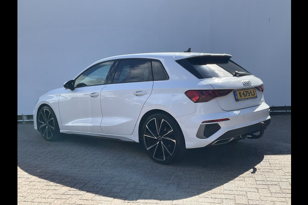 Audi A3 Sportback 30 TFSI (2xS-Line) S edition Carplay Trekhaak Uitstraling