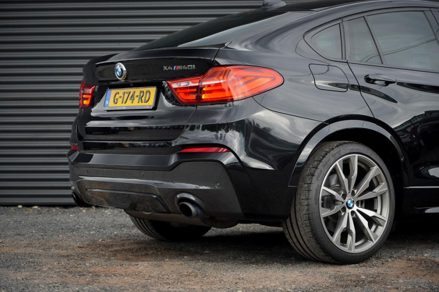 BMW X4 M40i High Executive / Schuifdak / Carplay / Trekhaak / ACC