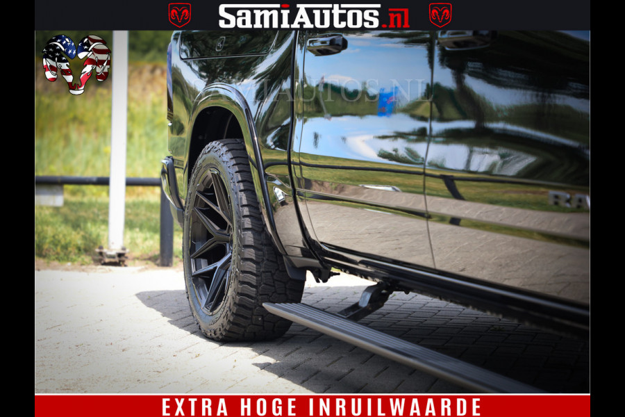 Dodge Ram 1500 Limited Night High Output 540HP 706Nm | Massage + Full Option | De Meest Luxe en Volle Pick-Up in zijn Klasse | Comfortabele Dubbele Cabine met Royale 5 Zitplaatsen | BPM vrij | Nu Leverbaar uit Voorraad | Voorraad Nr 2350 - 5181