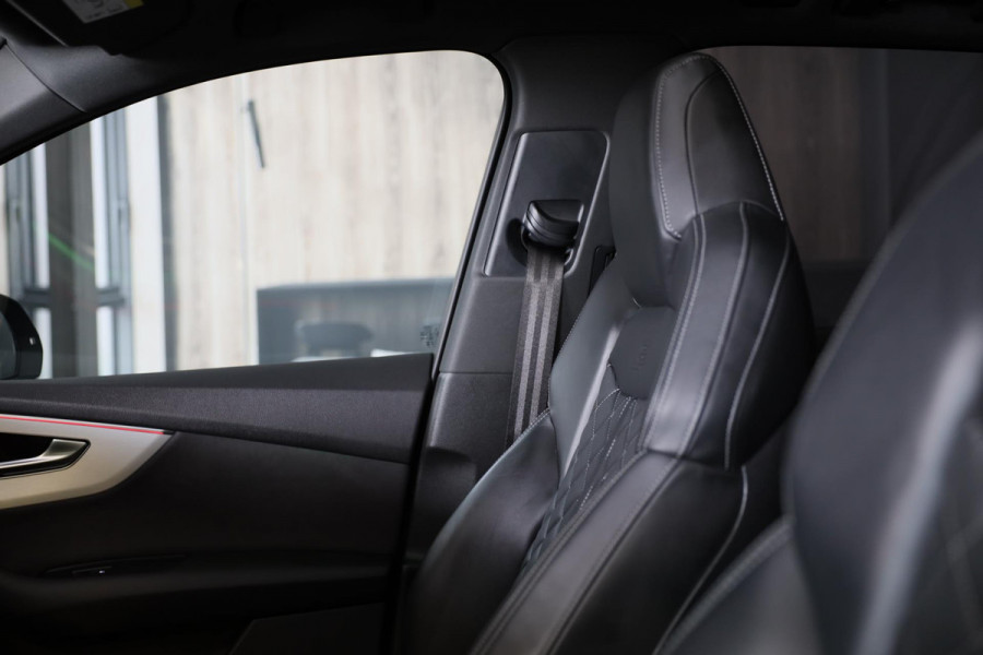 Audi Q7 55 TFSI e Quattro SQ7 Look / RS Zetels / Massage / Softclose / Memory / Elek Stoelen / Acc / Pano / Matrix / 23 Inch