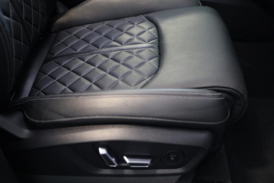 Audi Q7 55 TFSI e Quattro SQ7 Look / RS Zetels / Massage / Softclose / Memory / Elek Stoelen / Acc / Pano / Matrix / 23 Inch