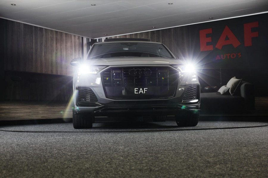 Audi Q7 55 TFSI e Quattro SQ7 Look / RS Zetels / Massage / Softclose / Memory / Elek Stoelen / Acc / Pano / Matrix / 23 Inch