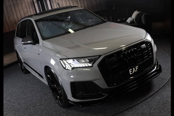 Audi Q7 55 TFSI e Quattro SQ7 Look / RS Zetels / Massage / Softclose / Memory / Elek Stoelen / Acc / Pano / Matrix / 23 Inch