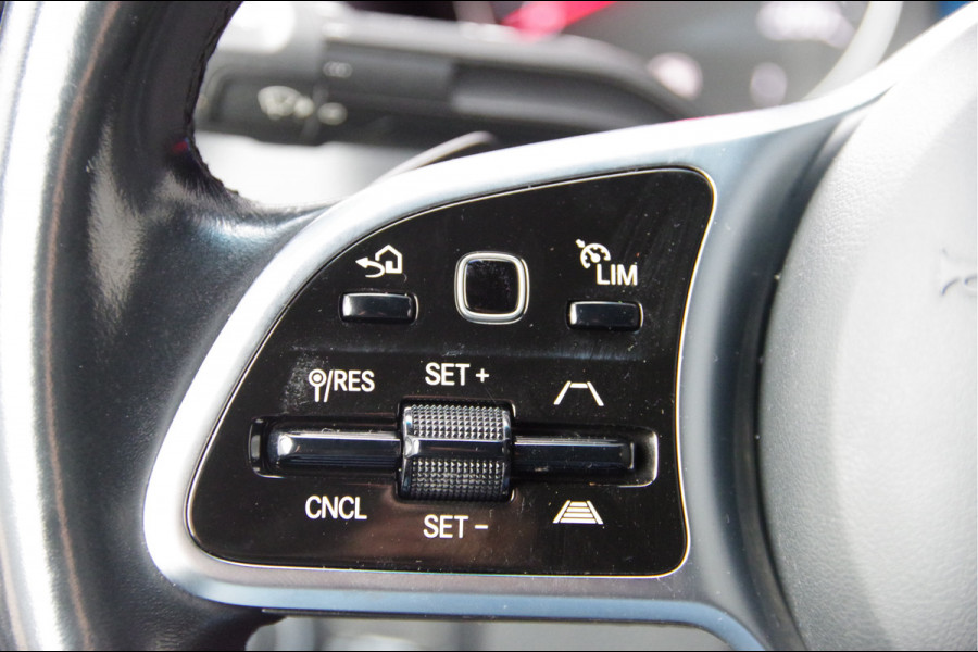 Mercedes-Benz Sprinter 319 3.0 CDI V6 L2H1 AUT. LED, TREKHAAK, ADAPT. CRUISE, STANDKACHEL, MBUX 10'', CAMERA, NAVI, CLIMA