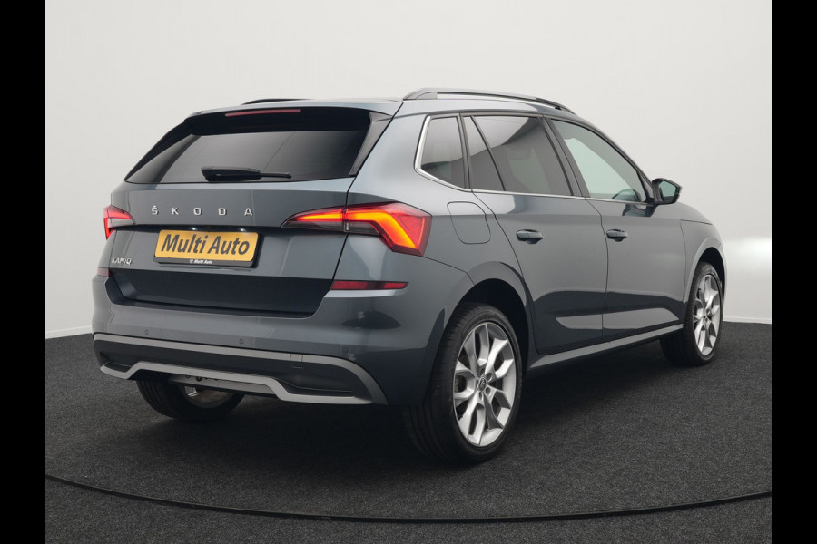 Škoda Kamiq 1.0 TSI Sport Business 110pk DSG | Panodak | RS Sportstoelen Verwarmd | Trekhaak Afn. | Chrystal LED |  Camera | Apple Carplay | 18"L.M | Keyless | Virtual | LED |