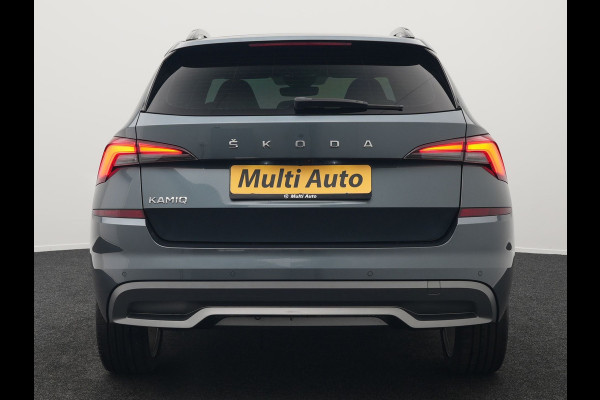 Škoda Kamiq 1.0 TSI Sport Business 110pk DSG | Panodak | RS Sportstoelen Verwarmd | Trekhaak Afn. | Chrystal LED |  Camera | Apple Carplay | 18"L.M | Keyless | Virtual | LED |