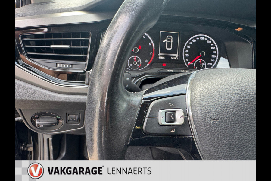 Volkswagen Polo 1.0 TSI Beats Carplay, airco, 17" LM, ect.