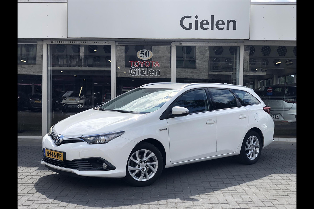 Toyota Auris 1.8 Hybrid Dynamic Ultimate | Climate control, Stoelverwarming, Navigatie, Achteruitrijcamera, Cruise control