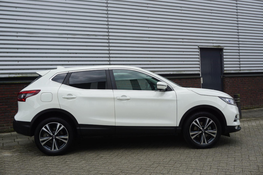 Nissan QASHQAI 1.3 DIG-T 140PK N-Connecta/360Camera/18Inch LMV/ Goed onderhouden!