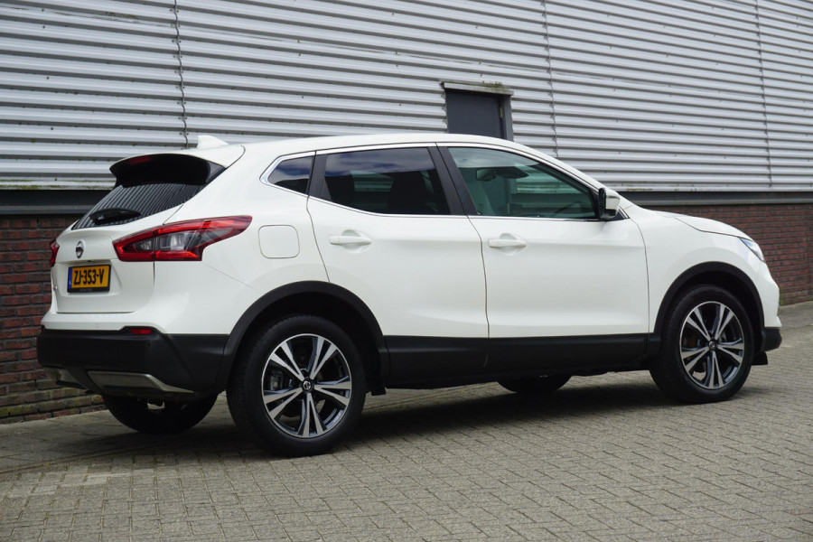 Nissan QASHQAI 1.3 DIG-T 140PK N-Connecta/360Camera/18Inch LMV/ Goed onderhouden!