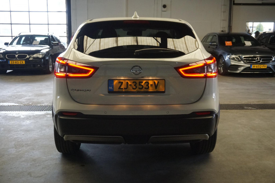 Nissan QASHQAI 1.3 DIG-T 140PK N-Connecta/360Camera/18Inch LMV/ Goed onderhouden!