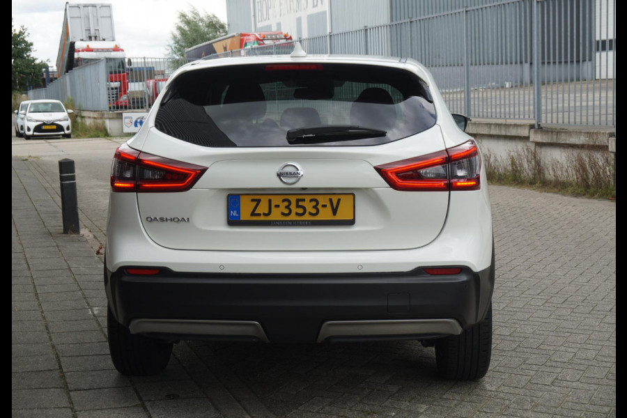 Nissan QASHQAI 1.3 DIG-T 140PK N-Connecta/360Camera/18Inch LMV/ Goed onderhouden!