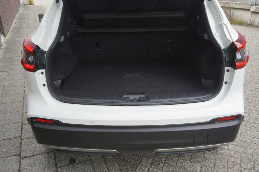Nissan QASHQAI 1.3 DIG-T 140PK N-Connecta/360Camera/18Inch LMV/ Goed onderhouden!