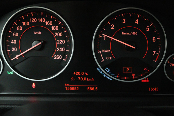 BMW 3-serie Gran Turismo 320i High Executive (STOELVERWARMING, ACHTERUITRIJCAMERA, PARKEERSENSOREN, CRUISE CONTROL, LEER)