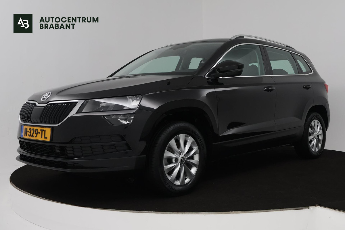Škoda Karoq 1.0 TSI Business Edition (ACHTERUITRIJCAMERA, STOELVERWARMING, PARKEERSENSOREN, CRUISE CONTROL, NAVIGATIE, CARPLAY) Škoda Karoq 1.0 TSI Business Edition (ACHTERUITRIJCAMERA, STOELVERWARMING, PARKEERSENSOREN, CRUISE CONTROL, NAVIGATIE, CARPLAY)
